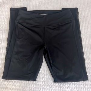 Black Victoria Secret Leggings. Size: Medium